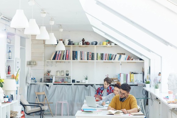 Relaxed and Informal Classroom Setting